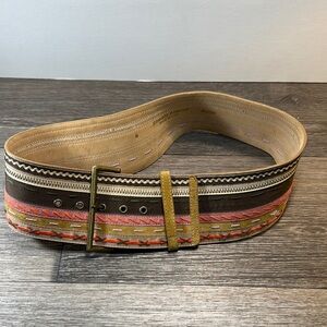 Streets Ahead woman’s colorful Belt medium size 36”